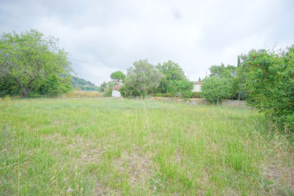 Offres de vente Terrain ()
